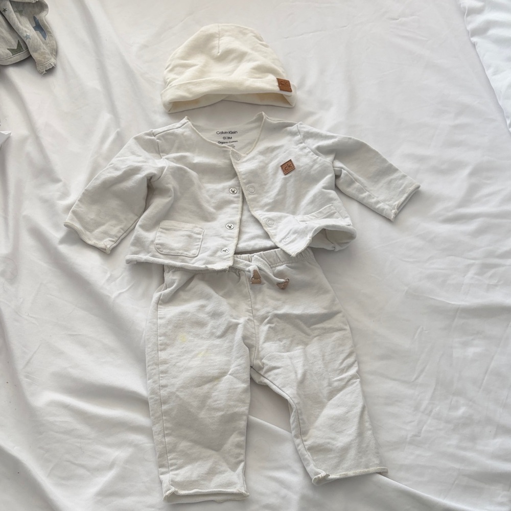 White Calvin Klein Outfit Set 0-3m